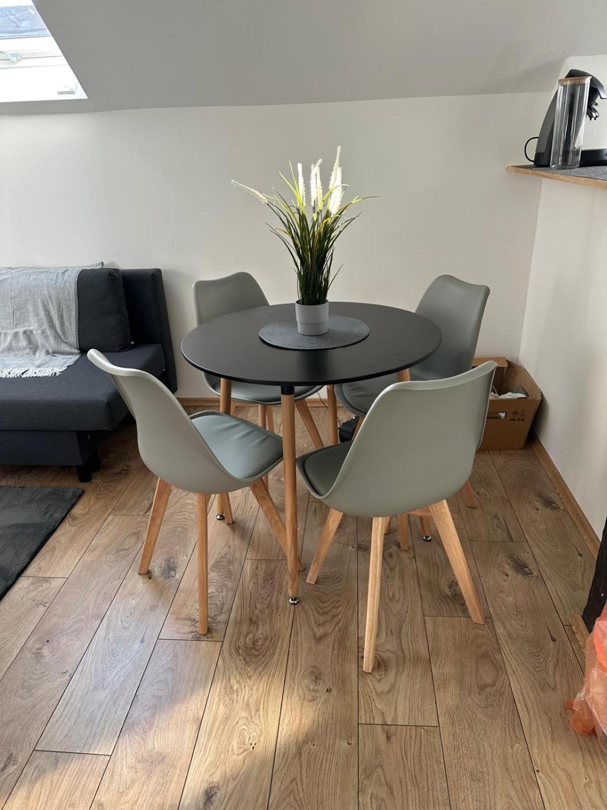 Mola Apartments-Charmante Ferienwohnung Im Herdecke Zentrum Fuer 3 Personen-Grosse Dachterrasse-Grill-Gratis Parken-Wlan Buitenkant foto